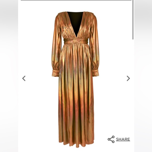 Forever Unique LIMITED EDITION GOLD METALLIC FOIL MAXI DRESS WITH FRONT SPLITS - Picture 6 of 9